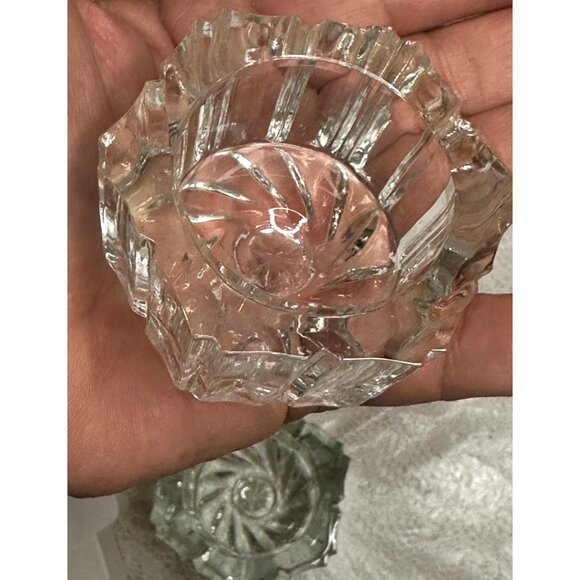 Salt Cellars /Tealight Holders Set of 4 Thick Clear Glass Wedding Shower Display - Picture 5 of 10